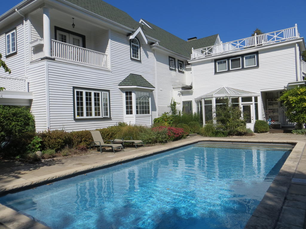 לינה וארוחת בוקר ניאגרה און דה לייק Lakewinds Country Manor מראה חיצוני תמונה