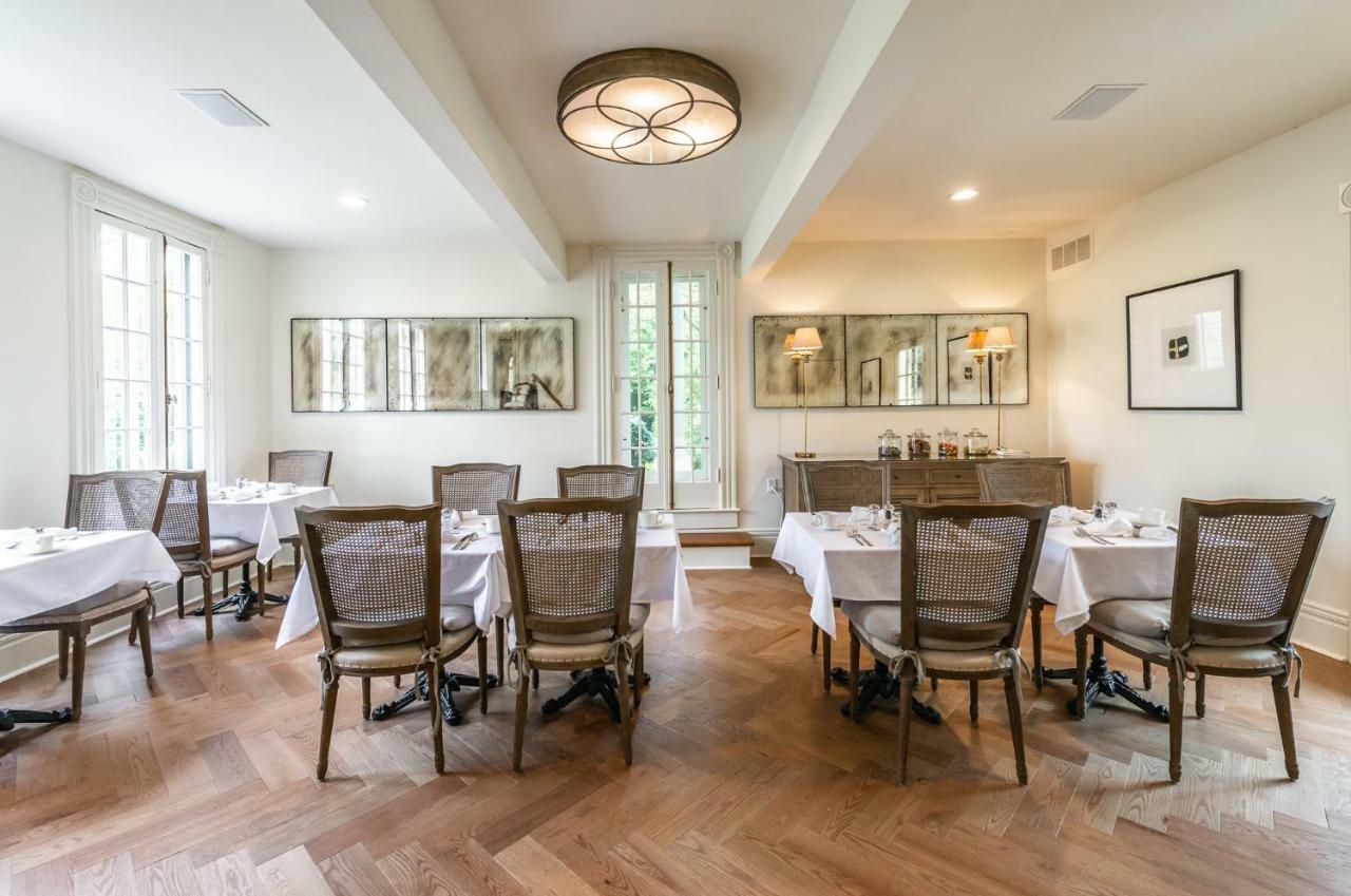 לינה וארוחת בוקר ניאגרה און דה לייק Lakewinds Country Manor מראה חיצוני תמונה